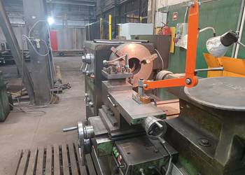 Tokarka SARO SPA8-2000 z uchwytem tokarskim 500 3-szczękowym Bison