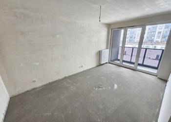 2pok, 50met, Okolice Sportowej BALKON/WINDA/2025 (Wrocław)