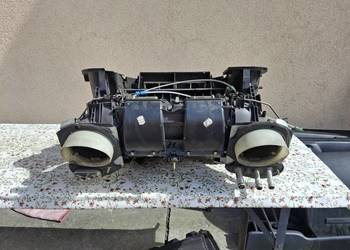 Obudowa nagrzewnicy BMW E39 touring