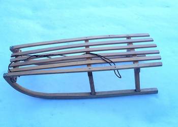 Sanki drewniane dziecięce.