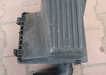 VW Volkswagen Golf 3 III obudowa puszka filtra powietrza