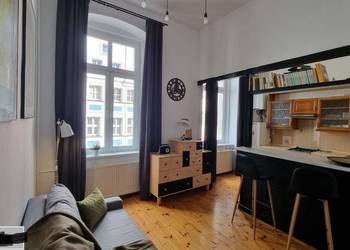 2pok, 56met, Okolice Rynku ANTRESOLA/PIWNICA (Wrocław)