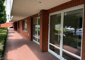 Lokal Warszawa Aleje Jerozolimskie 64 metry