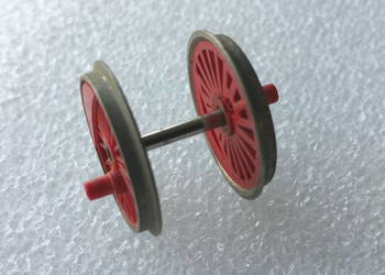 Zestaw kołowy napędowy 23 mm BR 01, BR 03 Piko H0