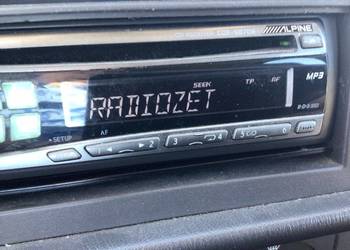 radio z cd Alpine CDE 9870R wysoki model radioodtwarzacz