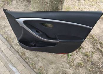 Boczki drzwi Hyundai i30 gen2