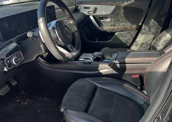 CLA W118 uszkodzony 1,3 benzyna 110tys km