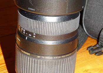 Teleobiektyw TAMRON AF 75-300mm f/4-5.6 Di LD Macro