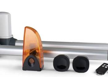 Napęd do bram skrzydłowych SCS SENTINEL MVE0100 24 V