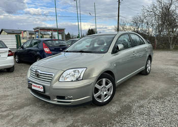 Toyota Avensis 2.0 benzyna/Bogata wersja/Historia serwisowa/Zamiana/Kredyt…