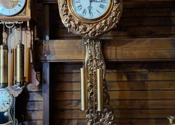 Wiszący zegar ścienny wagowy