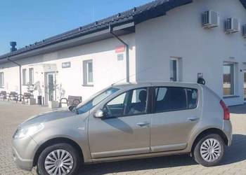 Sprzedam DACIA SANDERO 2009 1.2 ben stan bdb, bez wkładu, do jazdy !