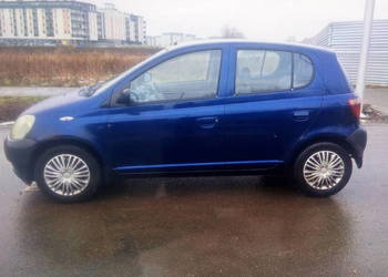 Toyota Yaris 1000cm3 Klimatyzacja Wspoganie Kier El.Szyby