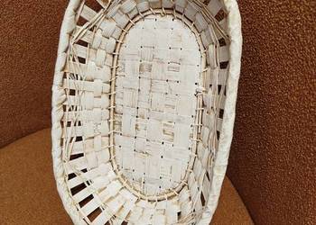 Koszyk z plecionych taśm drewnianych, owalny, ok. 29x19 cm