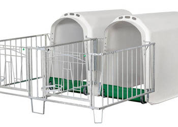 Domek dla cieląt podwójny CalfOTel Comfort z ogrodzeniem Duo iglo budka dl…