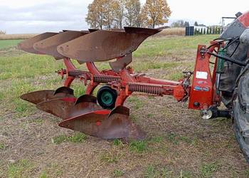 Pług kverneland 3 obrotowy