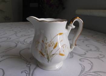 Porcelanowy mlecznik