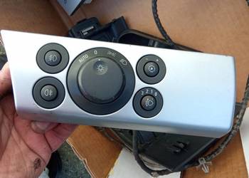 Opel Astra H włącznik świateł ,halogenów oraz inne