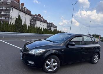 Kia Ceed 1,4 2011 rok 2 kpl kół ładny stan