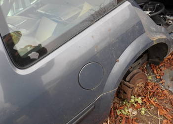 ford mondeo MK3 czesci zderzak kpl  kolor AO