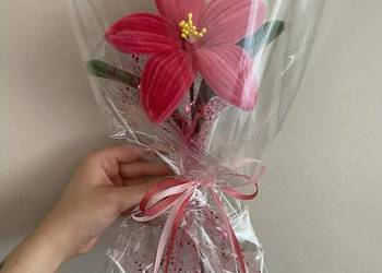 Różowa Lilia z drucików - dekoracja / prezent