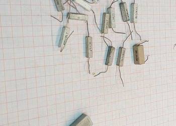 Rezystory ceramiczne MIX 22 szt.  (A708)