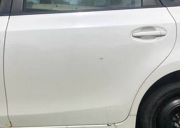 Drzwi tylne lewe Toyota Prius Plus (Toyota Prius V) Drzwi tylne lewe Toyota Prius Plus (Toyota Prius V)