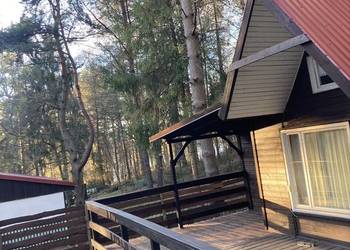 Domek letniskowy nad jeziorem wyspowo