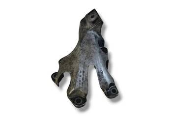 ŁAPA PODPORA SILNIKA LEWA AUDI A4 B6 AUDI A6 C5 2.4 V6 8E0199307E