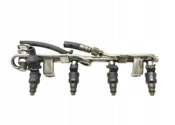 LISTWA WTRYSKOWA 058133681C  058133551   1.8 20V T  Volkswagen Passat B5 02