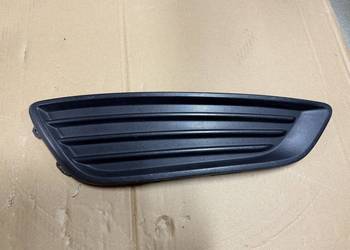 Ford Focus MK3 lift kratka zderzaka prawy przód oryginał