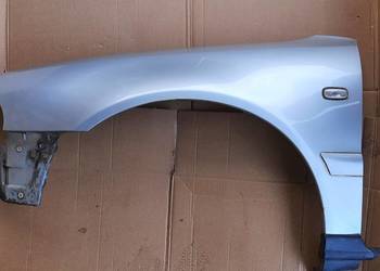 błotnik lewy przedni  Audi a4 b5 lift FL lak. LY7W