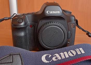 Canon 5D Classic bardzo mały przebieg zadbany oraz dodatkowe gratisy