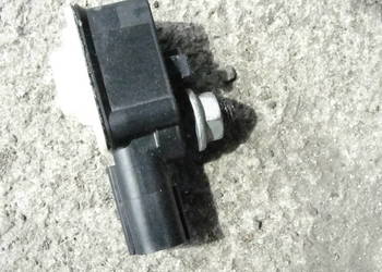 CZUJNIK ZDERZENIOWY OPEL ASTRA K INSIGNIA 13576422