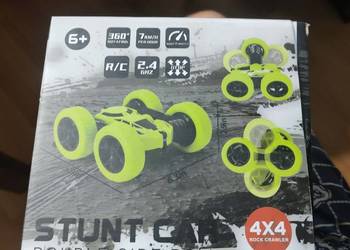 zdalnie sterowany samochód kaskaderski typu Stunt Car 4x4 Rock Crawler