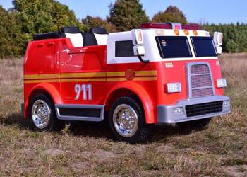 MEGA STRAŻ POŻARNA Z DŹWIĘKAMI, FUNKCJĄ BUJANIA, LL-911