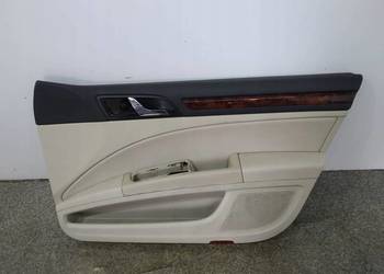 TAPICERKA BOCZEK PRAWY PRZÓD PASAŻERA 3T  Skoda Superb II (2008-2015)