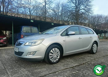 Opel Astra zadbany, serwisowany, zarejestrowany, ubezpieczony J (2009-2019)