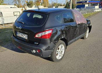 Nissan Qashqai Uszkodzony Bok Jeżdżący I (2007-2013) Nissan Qashqai Uszkodzony Bok Jeżdżący I (2007-2013)