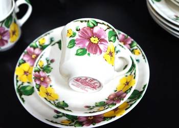 Na sprzedaż 6 kompletów Anielska porcelana
