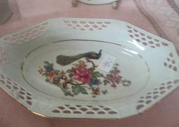 Patera Schwarzenhammer. Z pawiem.