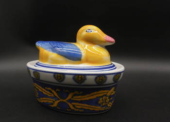 Ceramiczny pojemnik w kształcie kaczki