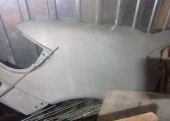 Błotnik przedni lewy Mercedes Vito Sprzedam