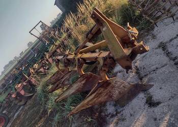 Pług zagonowy 4 skibowy czteroskibowy Rumptstad RD 430