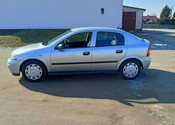 Opel Astra 1.4 benzyna 2009 rok salon Polska klimatyzacja