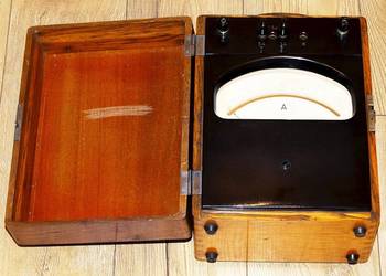 Amperomierz laboratoryjny analogowy 2.5 / 5 A AC/DC, kl. 0.2, METRA