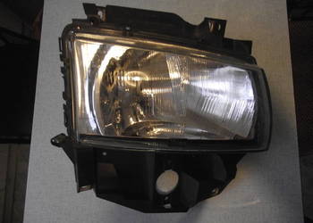 Volkswagen T4. Reflektor prawy Valeo