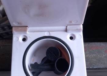 klapka drzwiczki do kampera przyczepy na prysznic wylacznik