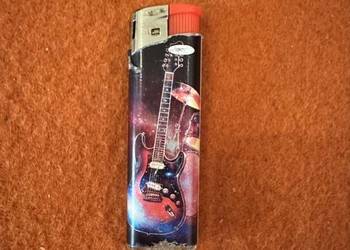 Zapalniczka z gitarą, do kolekcji, używana