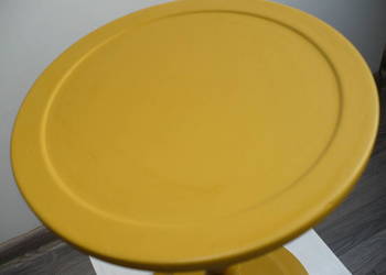 Kwietnik , postument